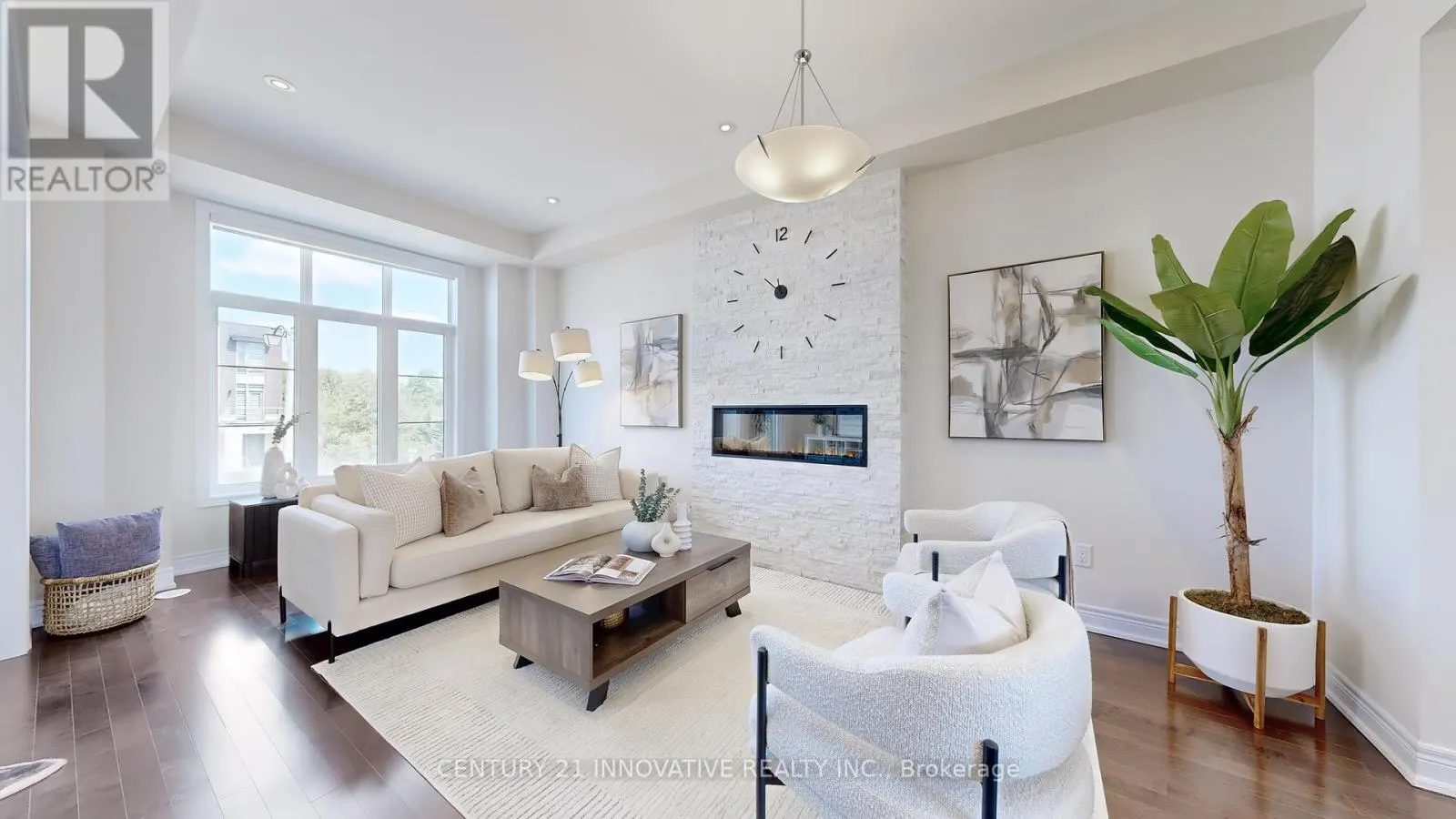 577 MARC SANTI BOULEVARD