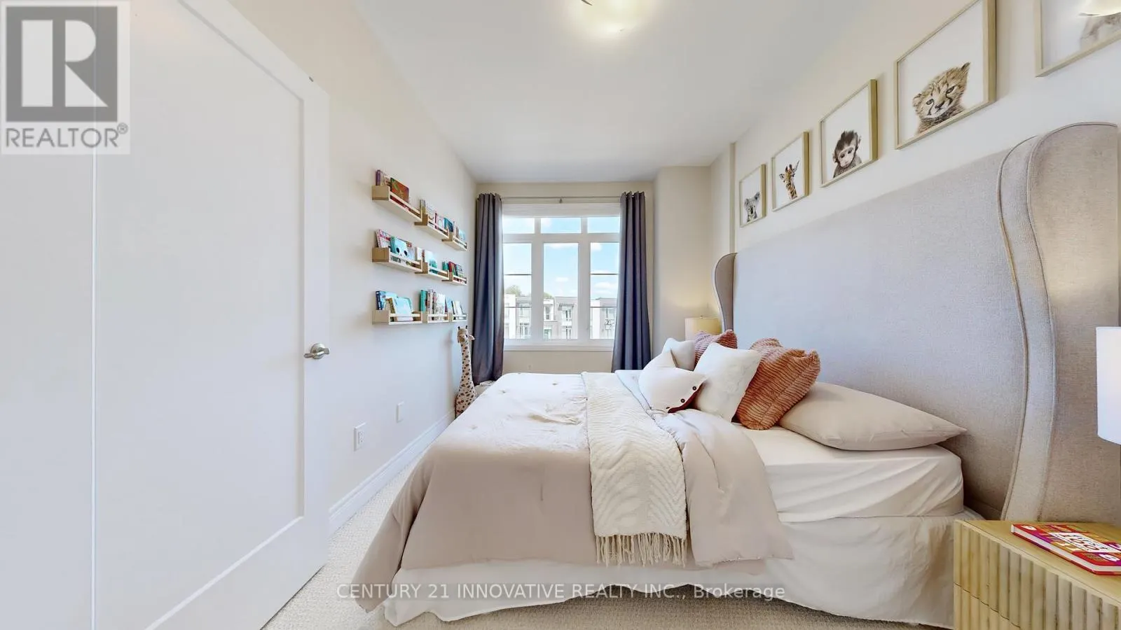 577 MARC SANTI BOULEVARD