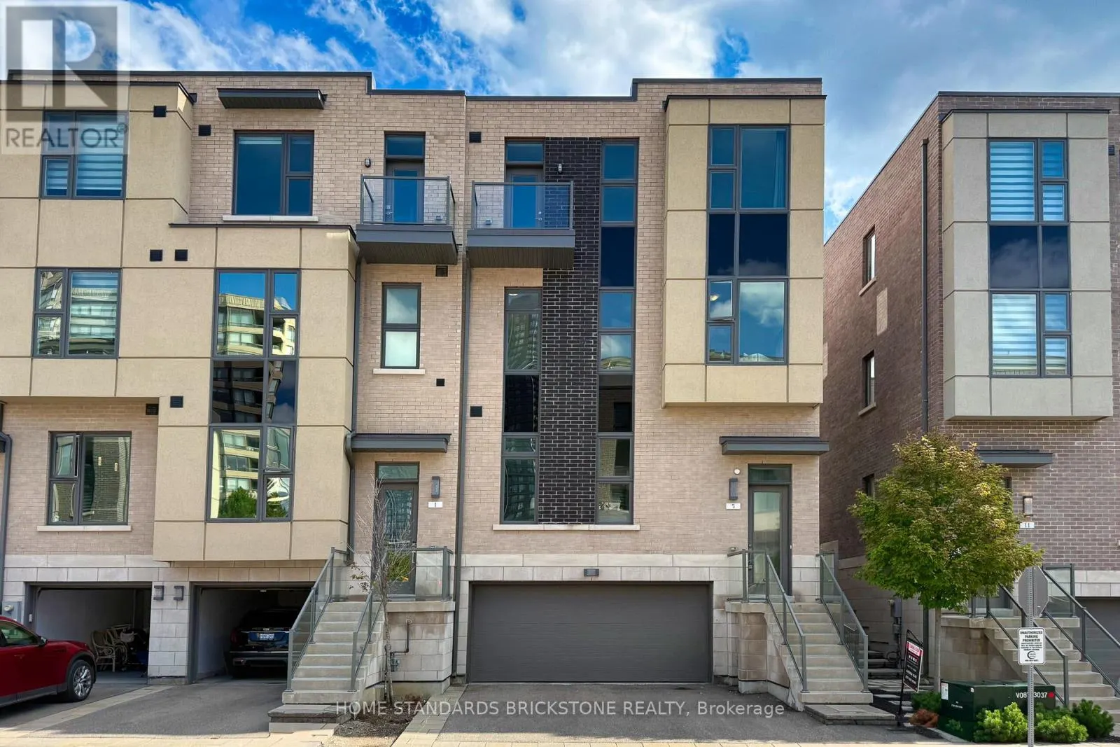 5 SMALLWOOD CIRCLE