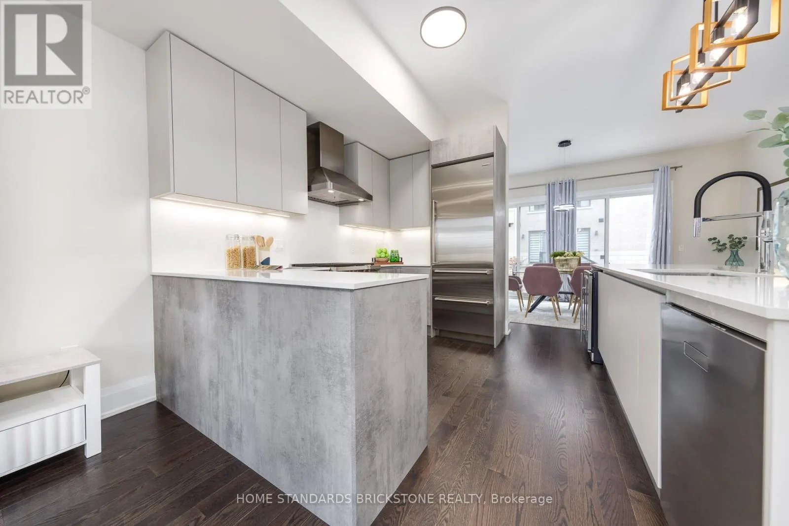 5 SMALLWOOD CIRCLE