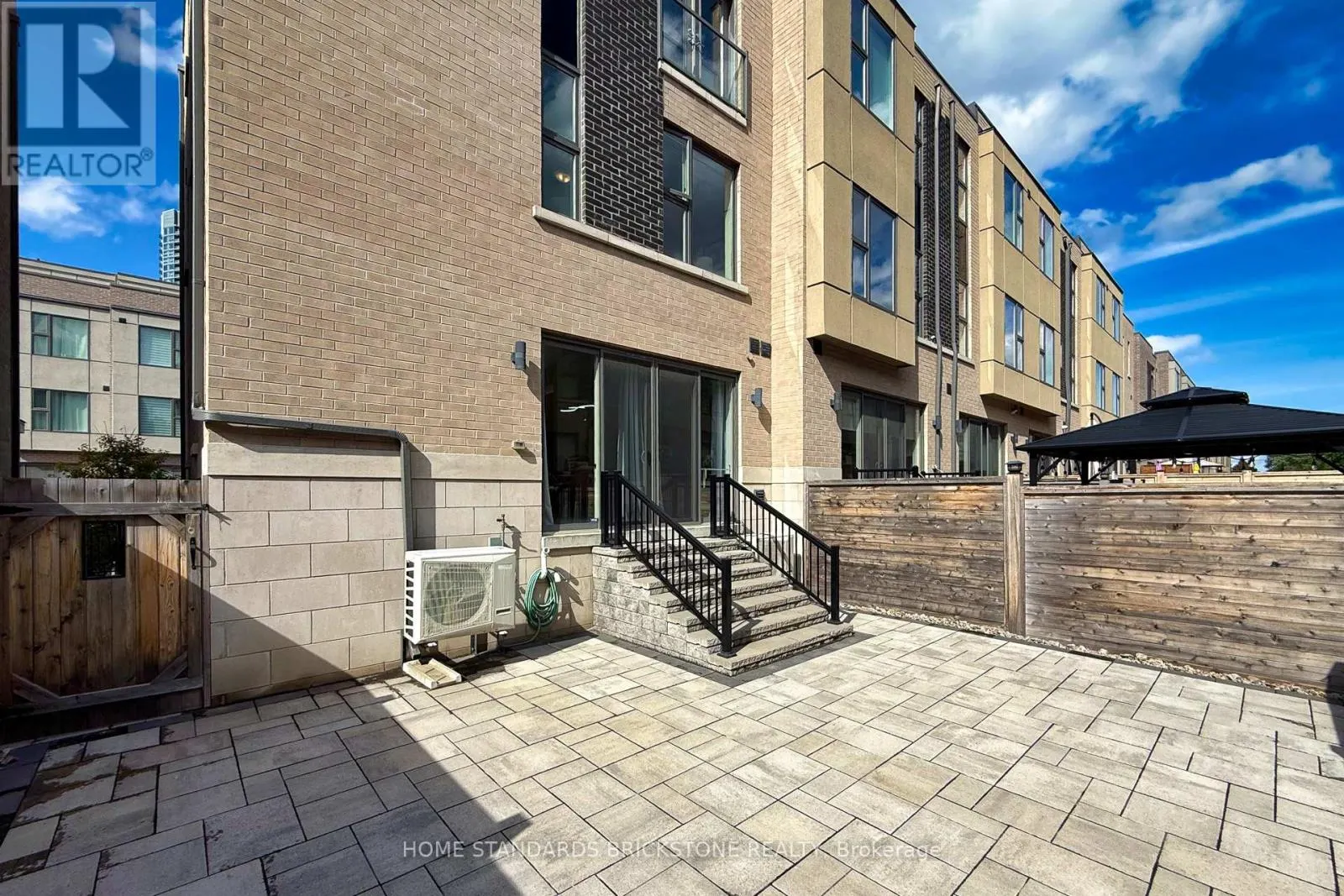 5 SMALLWOOD CIRCLE