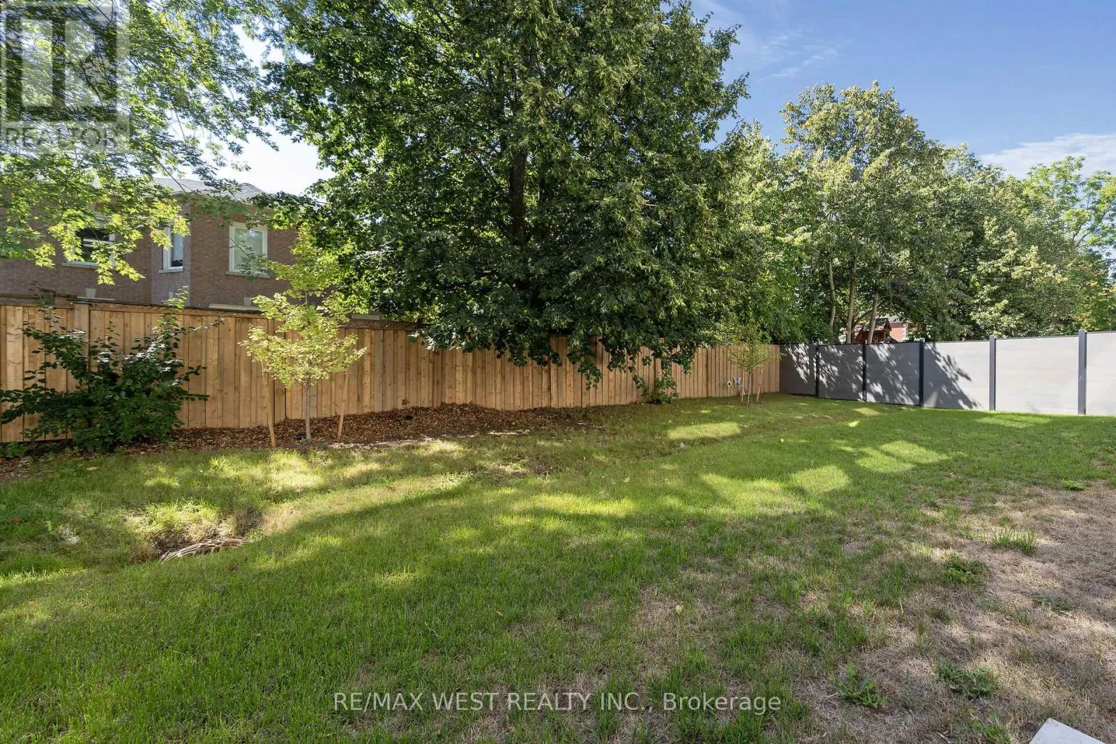 29 DIREZZE COURT