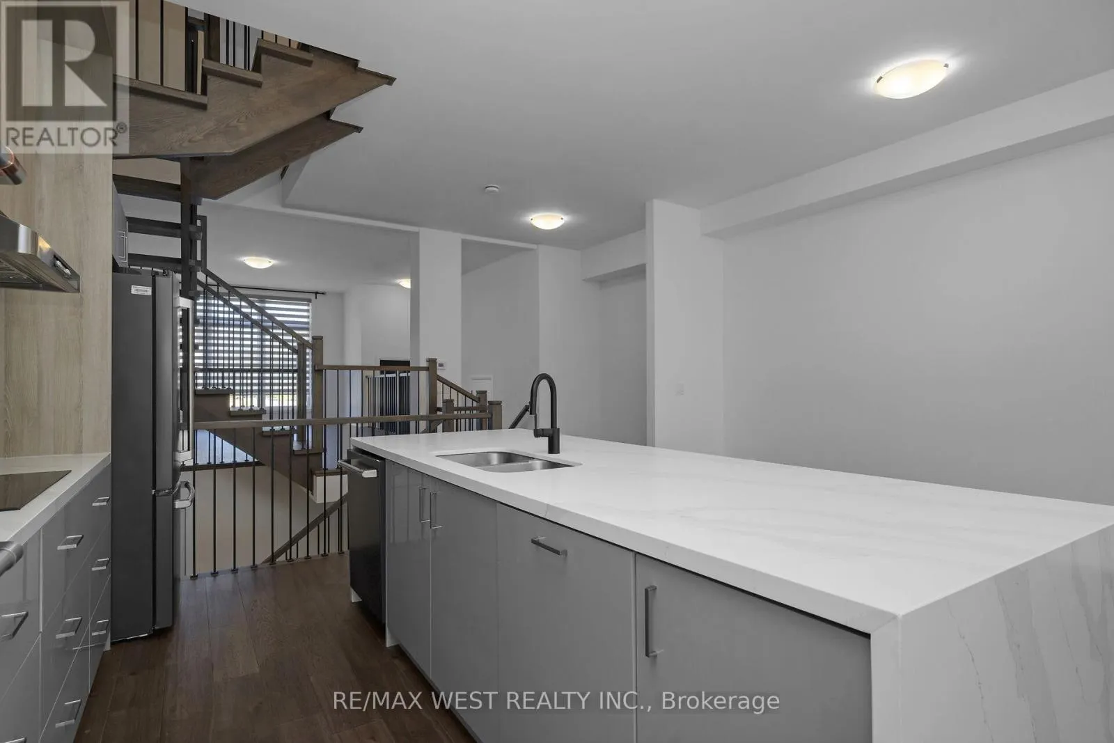 29 DIREZZE COURT