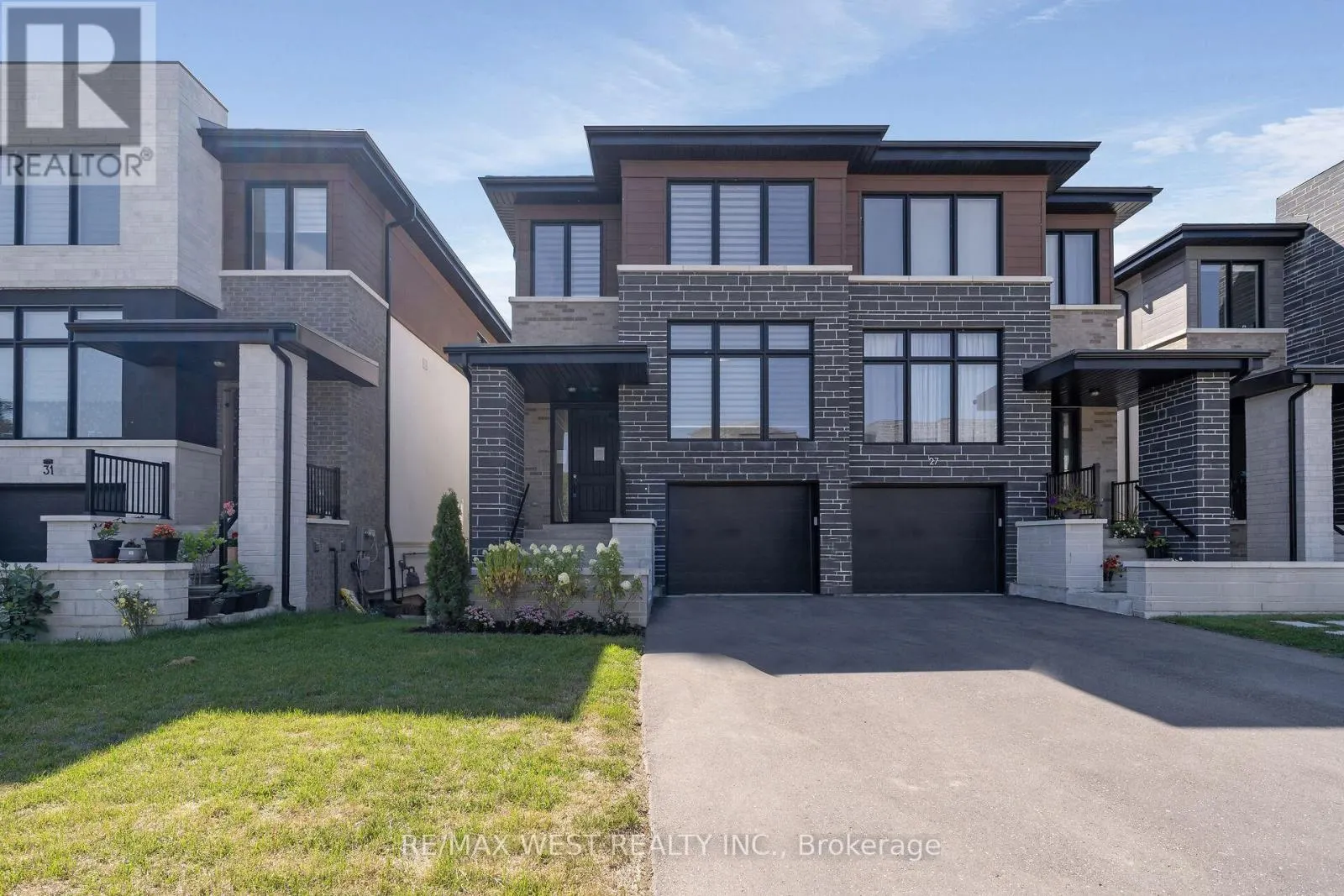 29 DIREZZE COURT