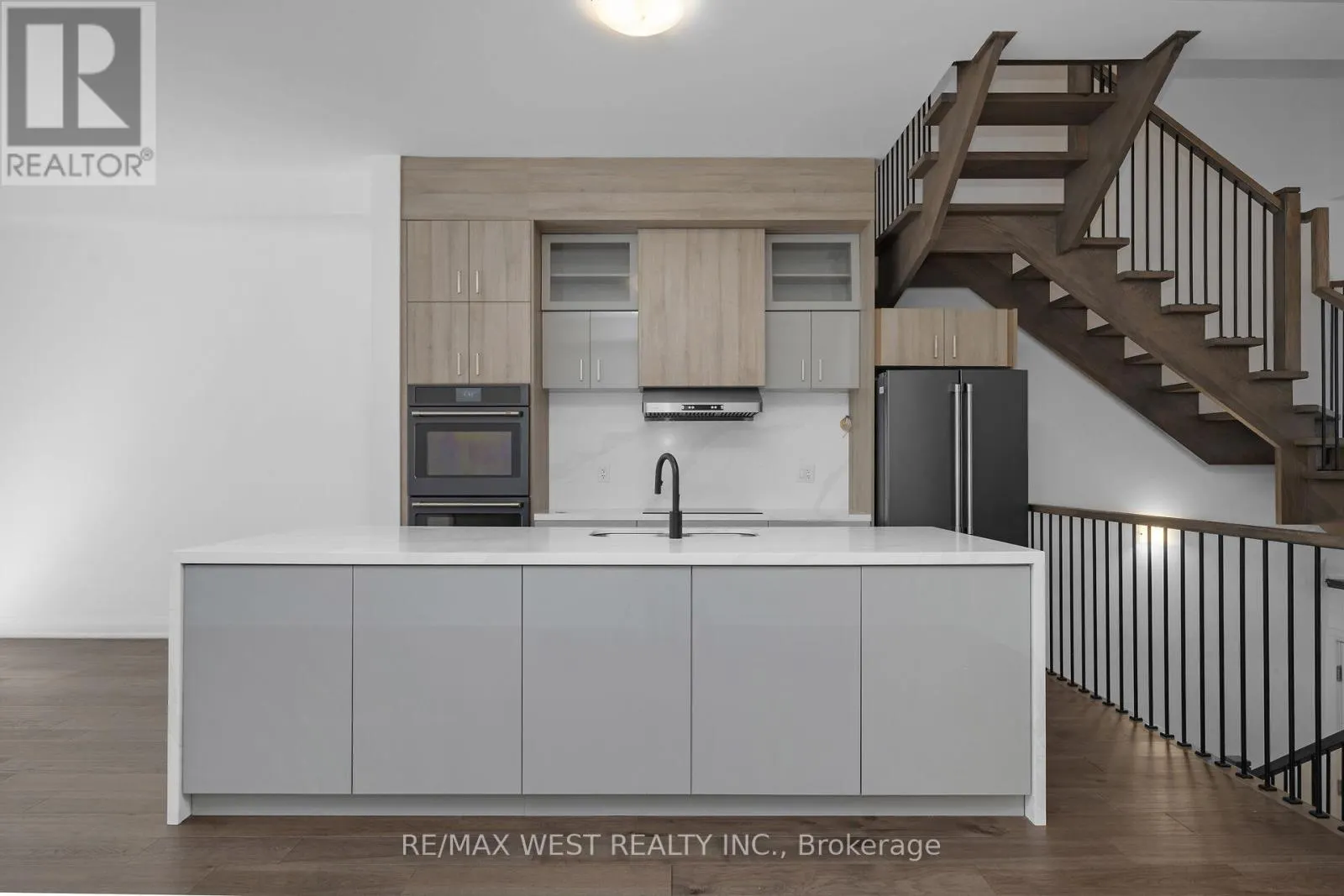 29 DIREZZE COURT