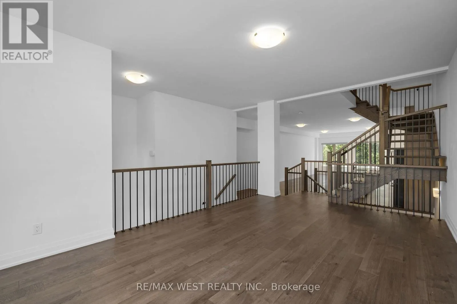29 DIREZZE COURT