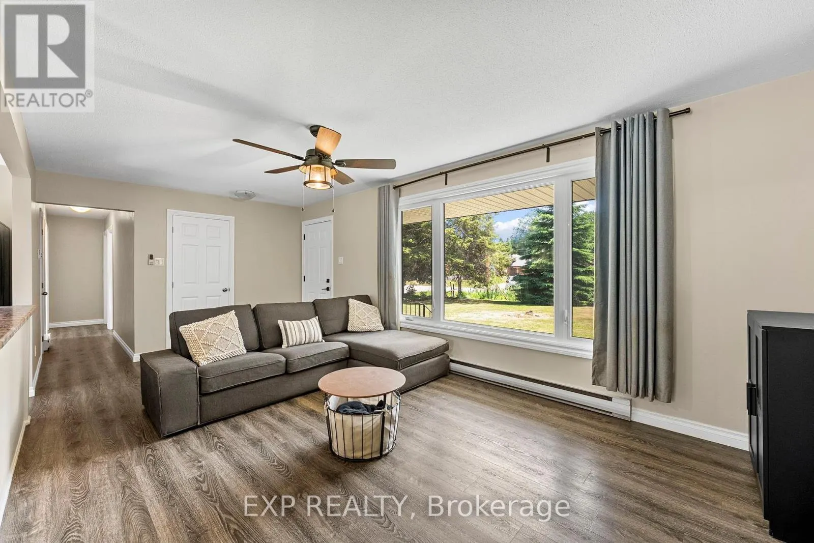 2186 RICHARD STREET