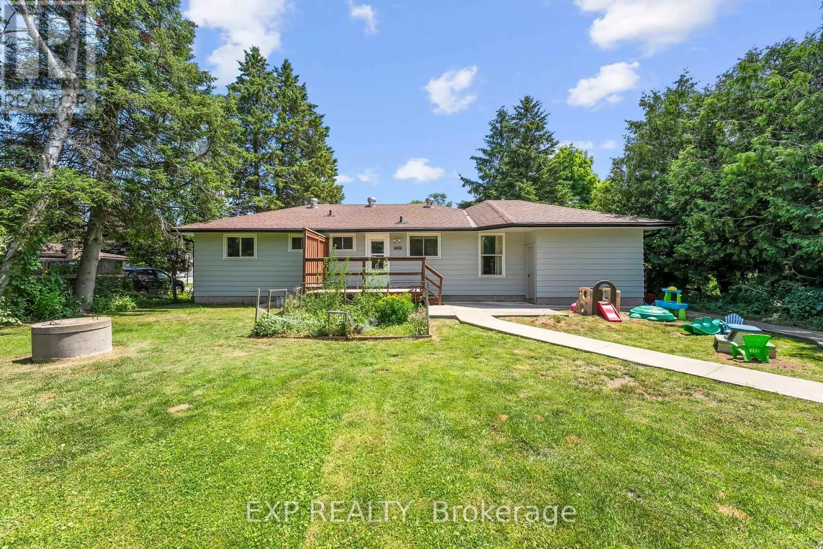 2186 RICHARD STREET