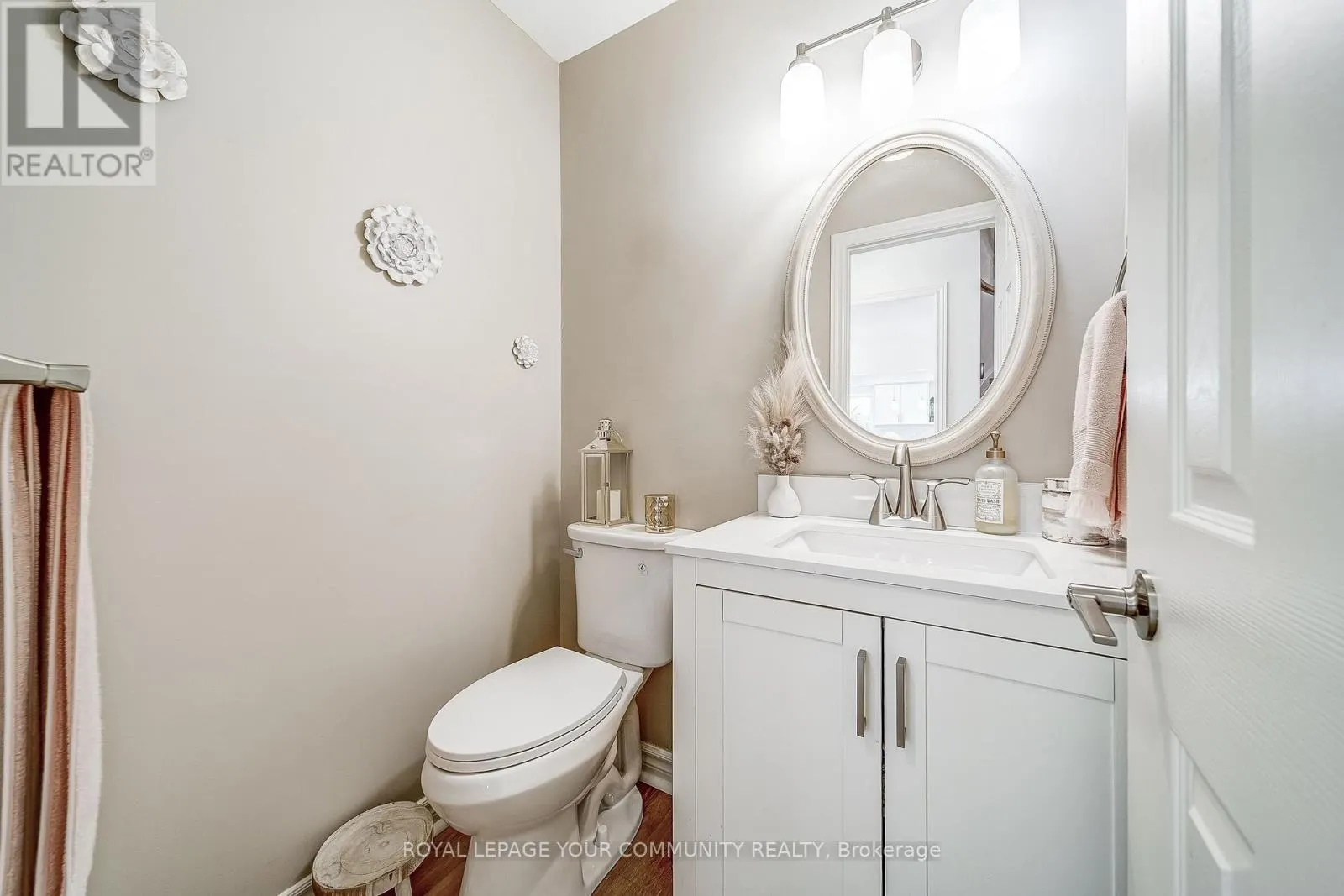 21 LITNER CRESCENT