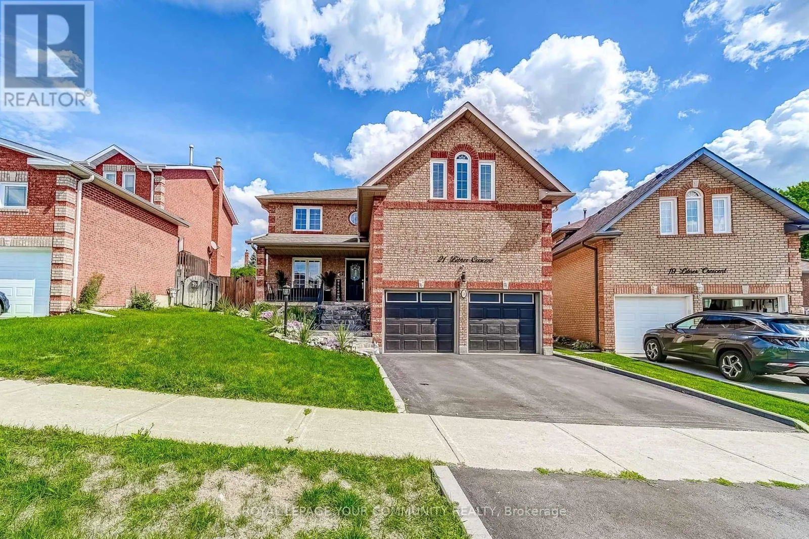 21 LITNER CRESCENT