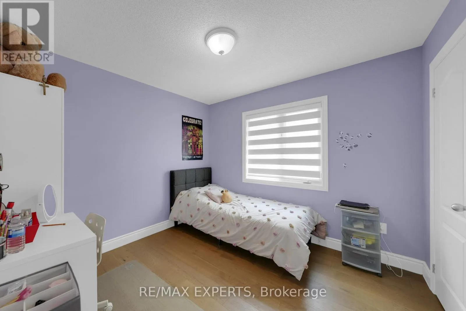 2190 DAWSON CRESCENT