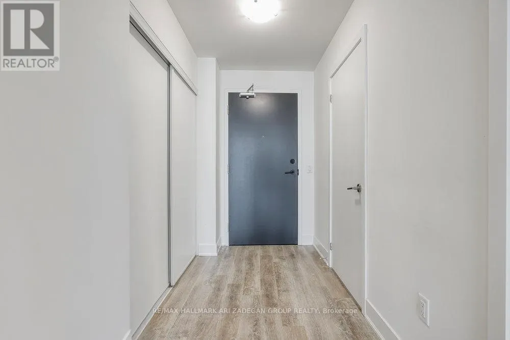 423 - 185 DEERFIELD ROAD