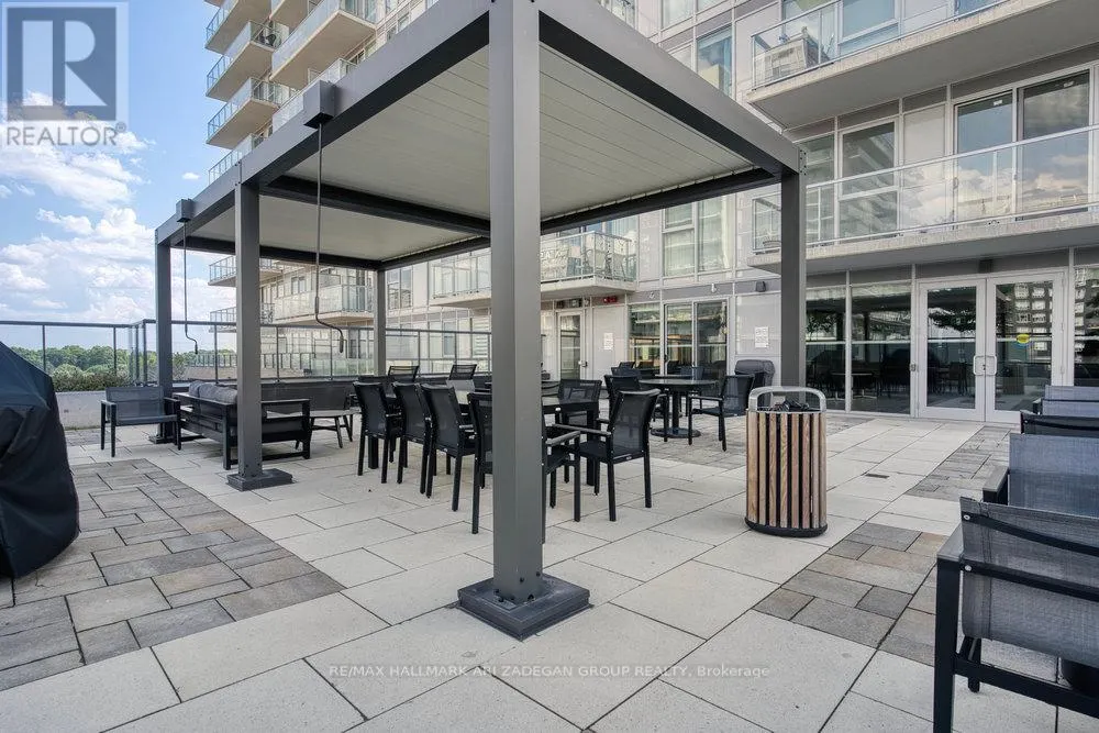 423 - 185 DEERFIELD ROAD