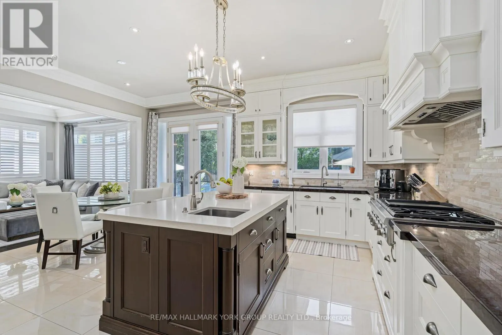 111 ROBERT BERRY CRESCENT