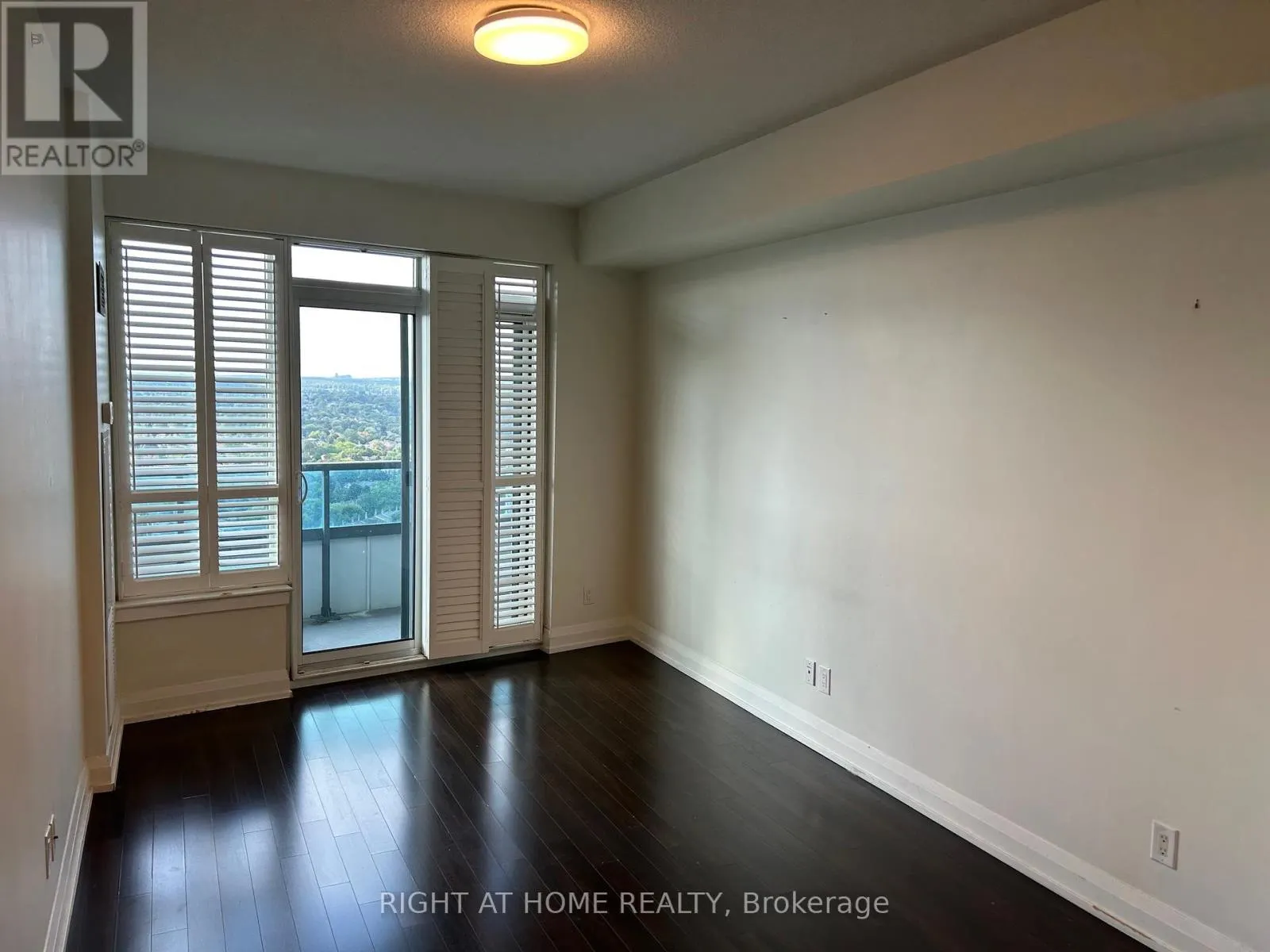 2123 - 7161 YONGE STREET