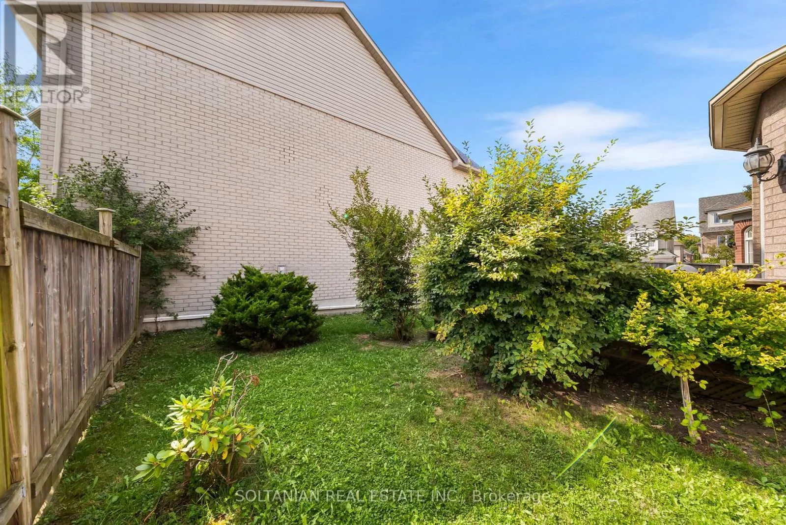 242 FRANK ENDEAN ROAD