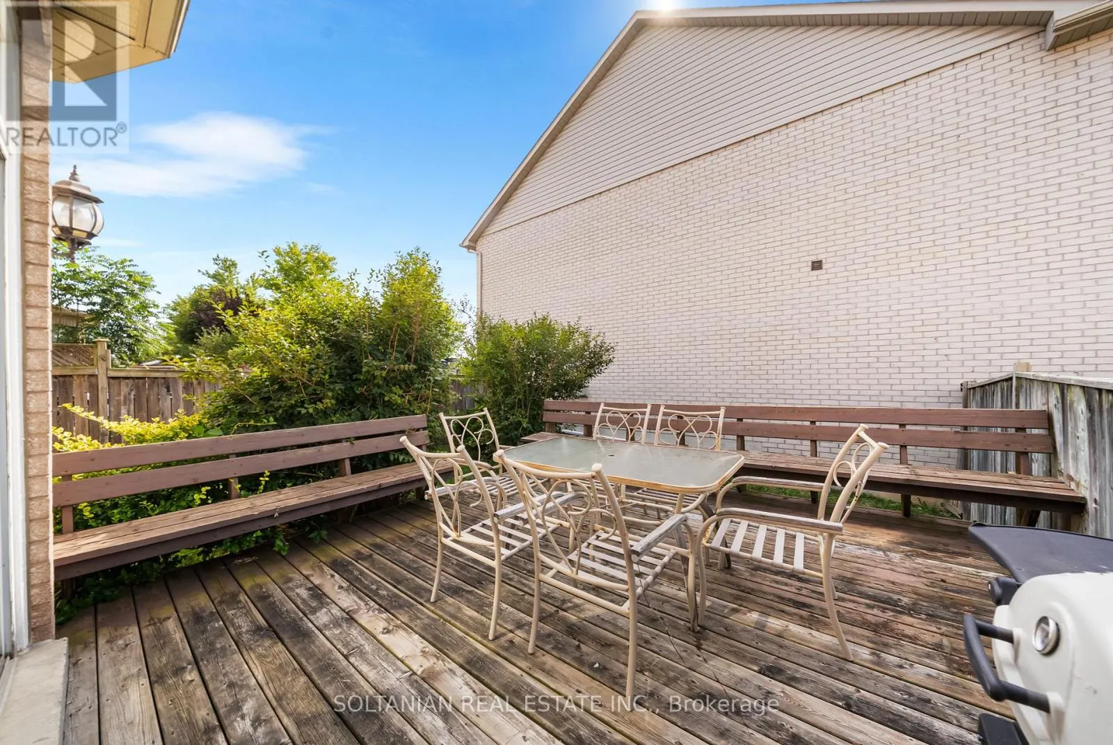 242 FRANK ENDEAN ROAD