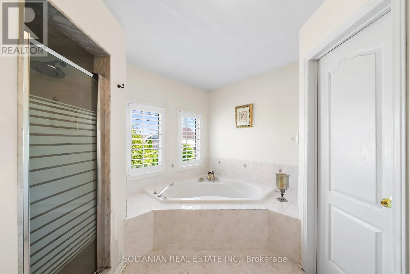 242 FRANK ENDEAN ROAD