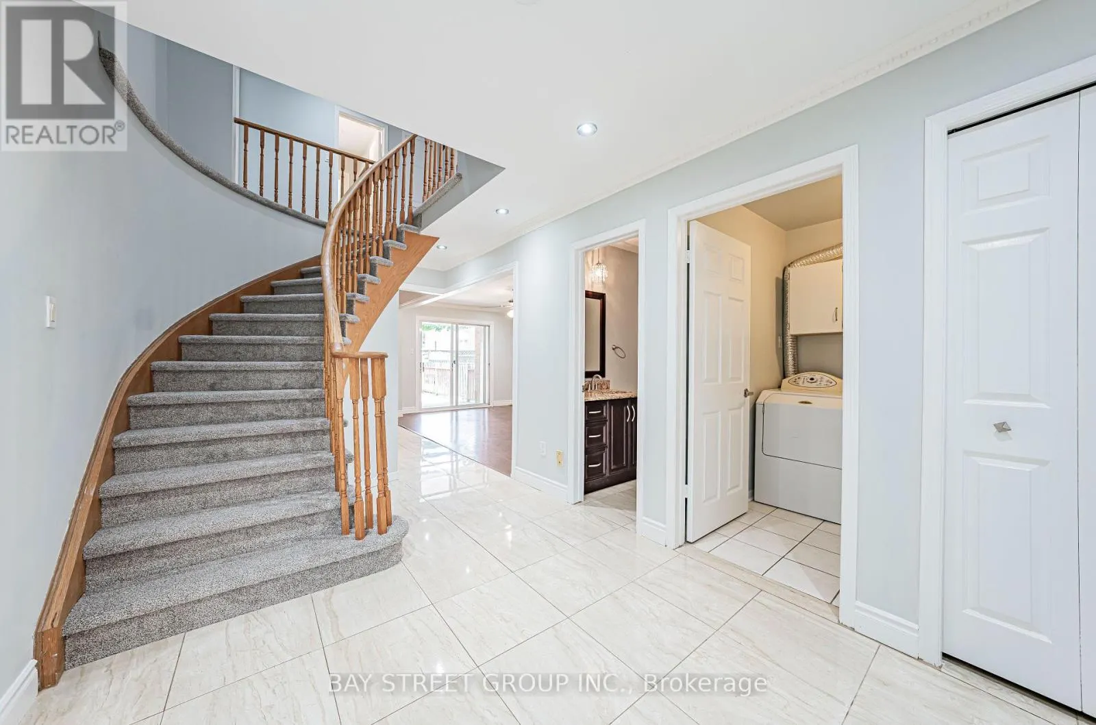 547 RAYMERVILLE DRIVE