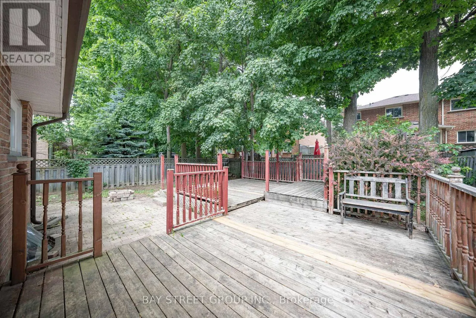 547 RAYMERVILLE DRIVE