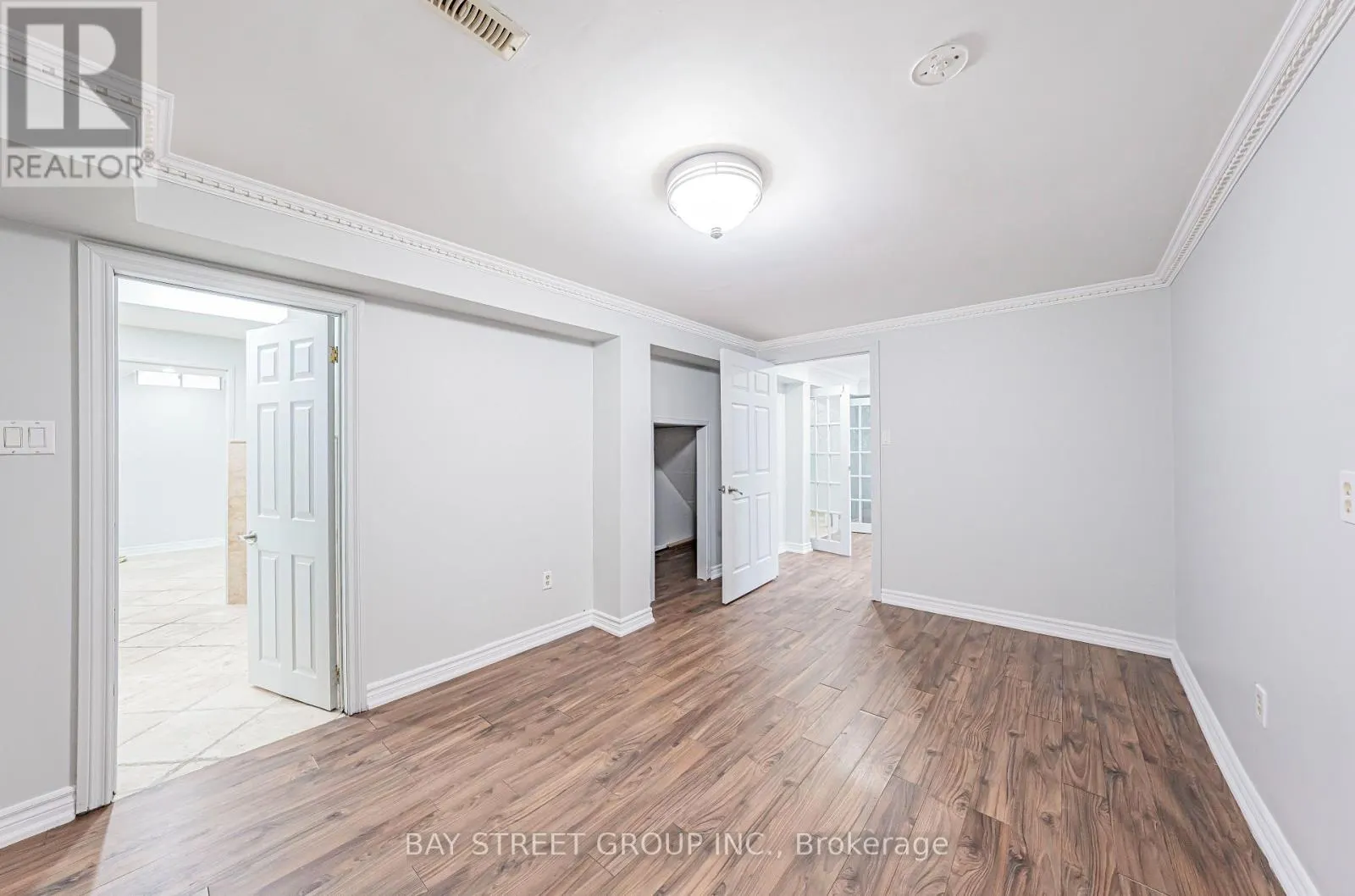 547 RAYMERVILLE DRIVE