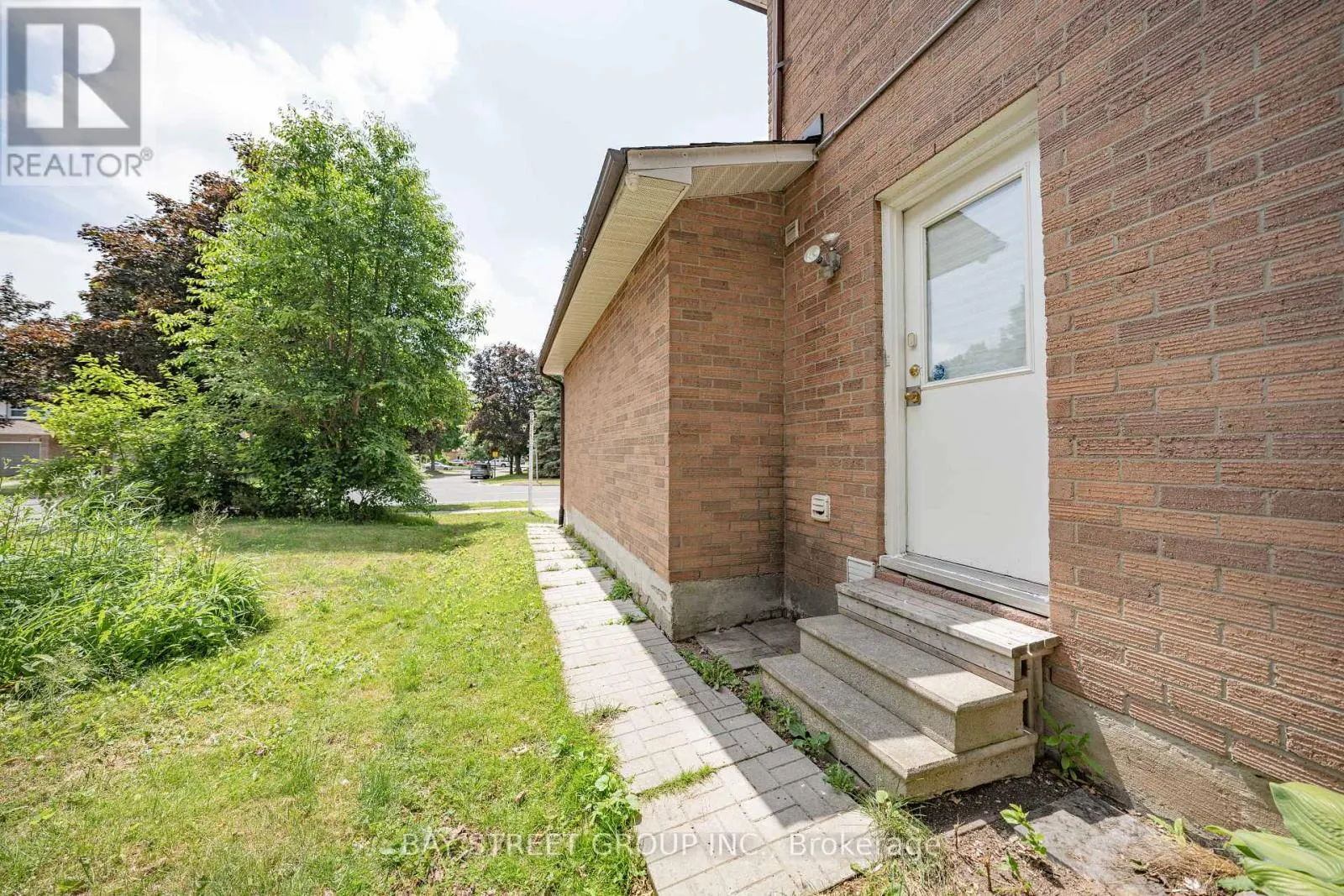 547 RAYMERVILLE DRIVE