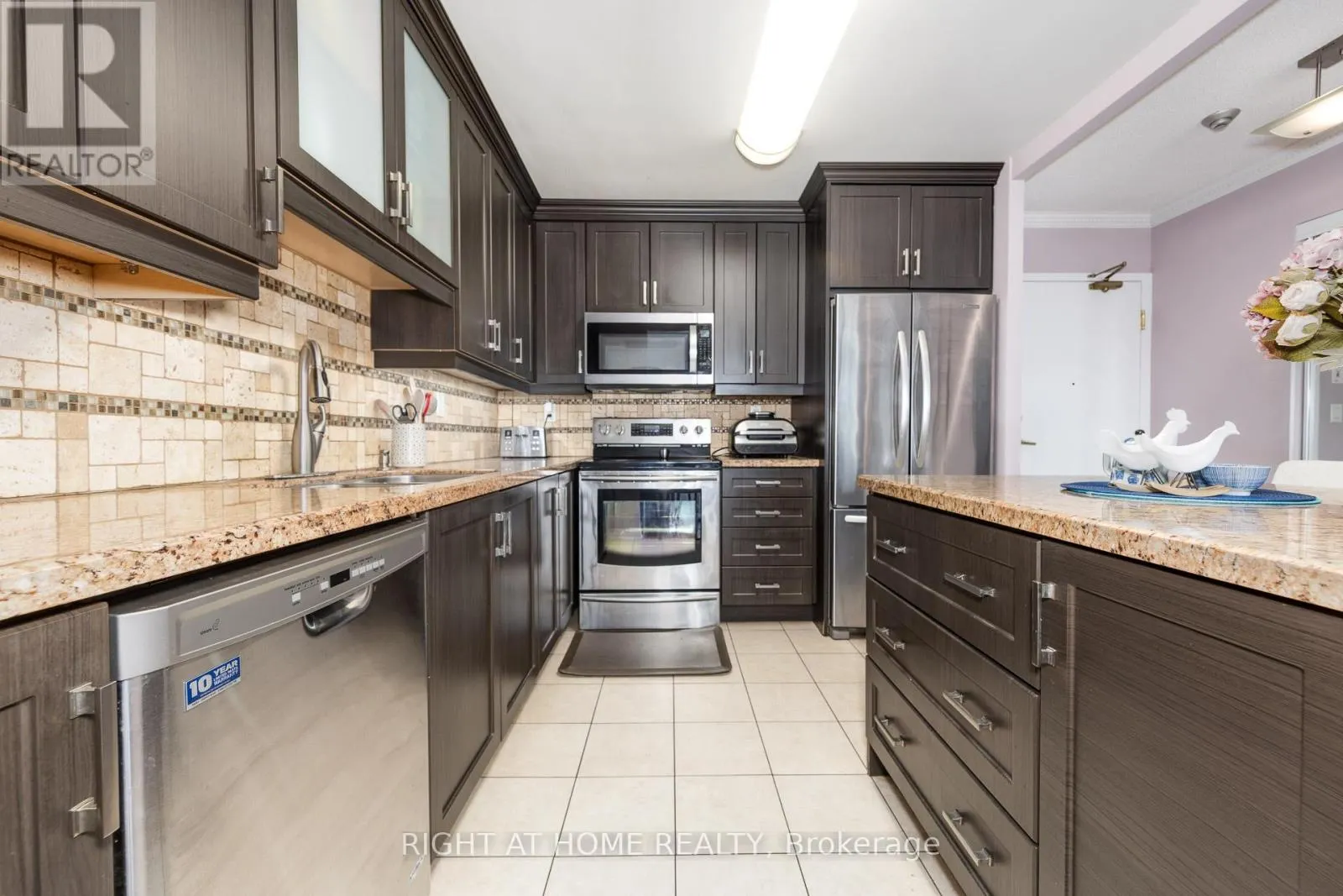 510 - 745 NEW WESTMINSTER DRIVE