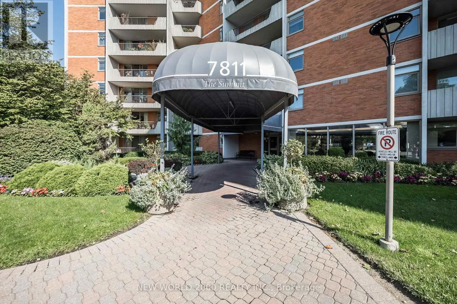 410 - 7811 YONGE STREET