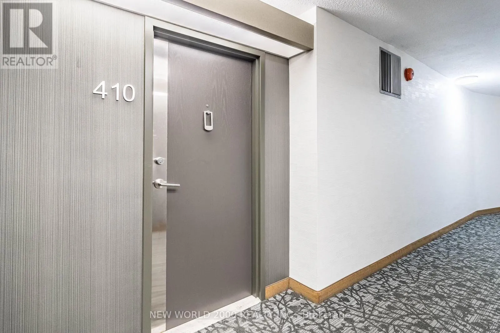 410 - 7811 YONGE STREET