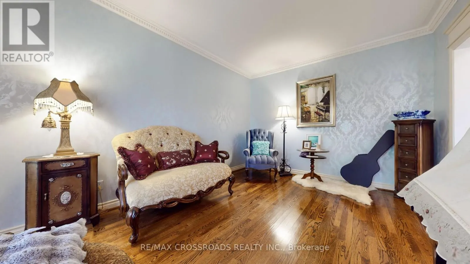 92 BRAESIDE SQUARE