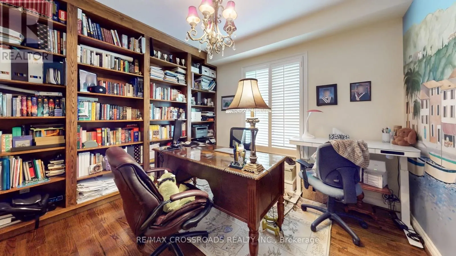 92 BRAESIDE SQUARE