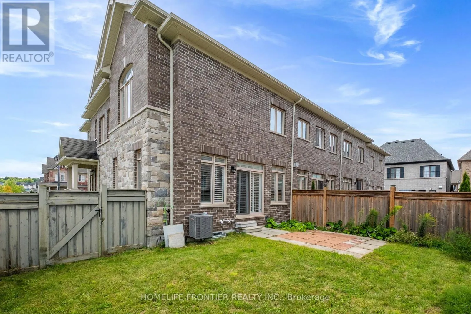 38 WILLIAM GRAHAM DRIVE