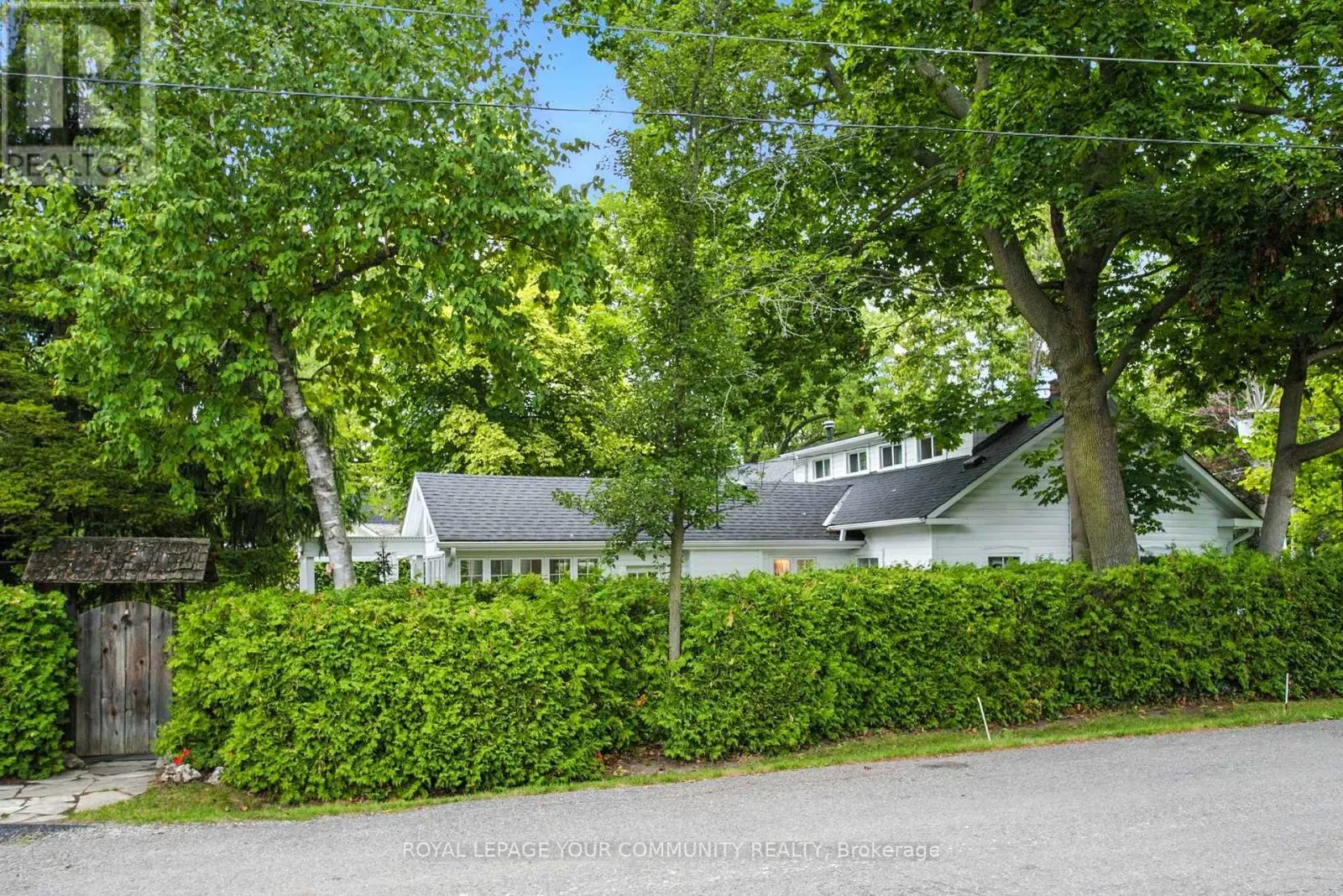 39 COLBORNE STREET