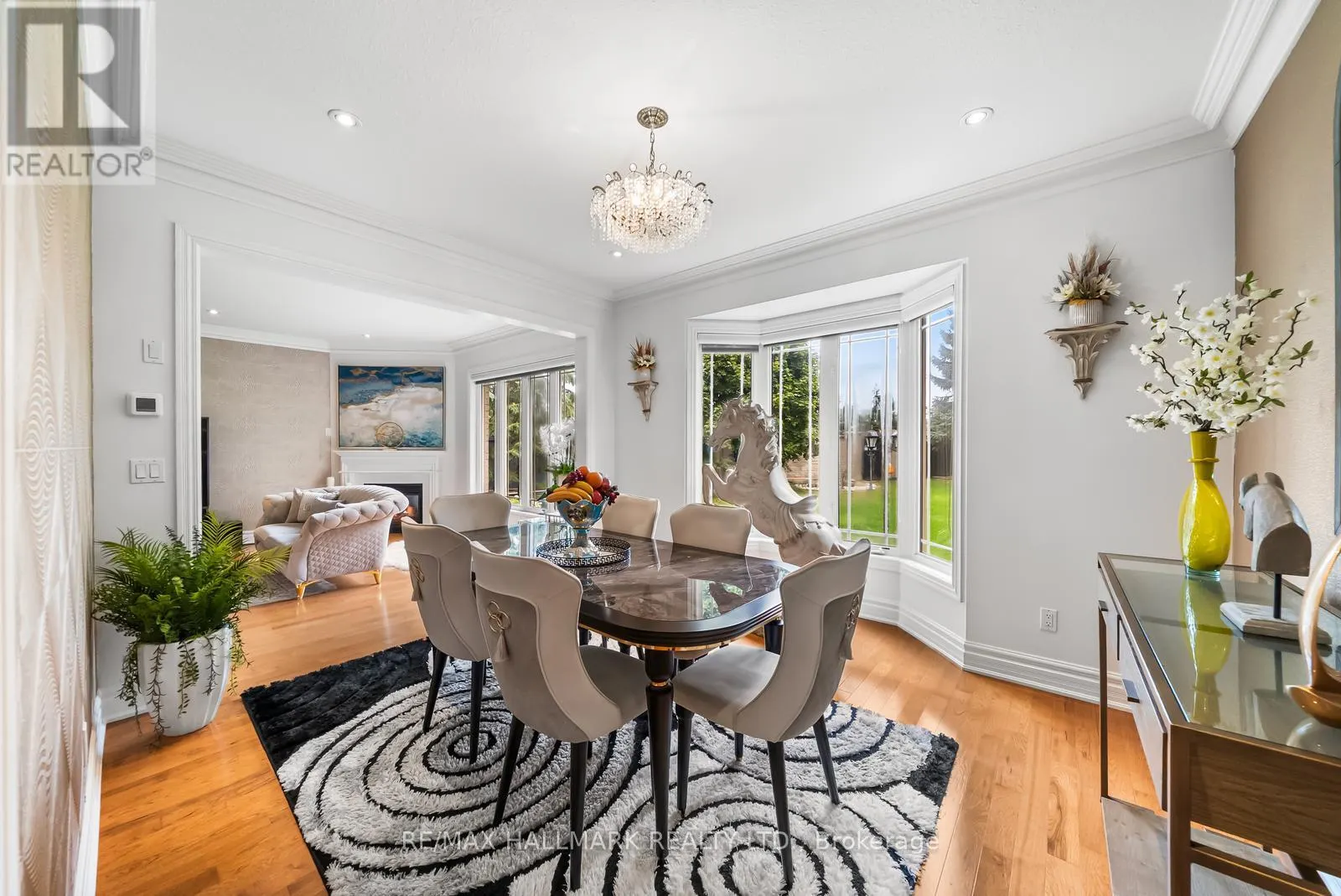 452 ATHABASCA DRIVE