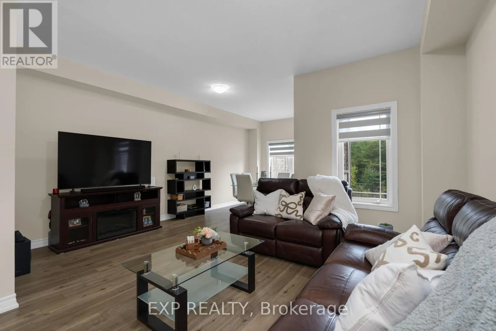 57 MILSON CRESCENT