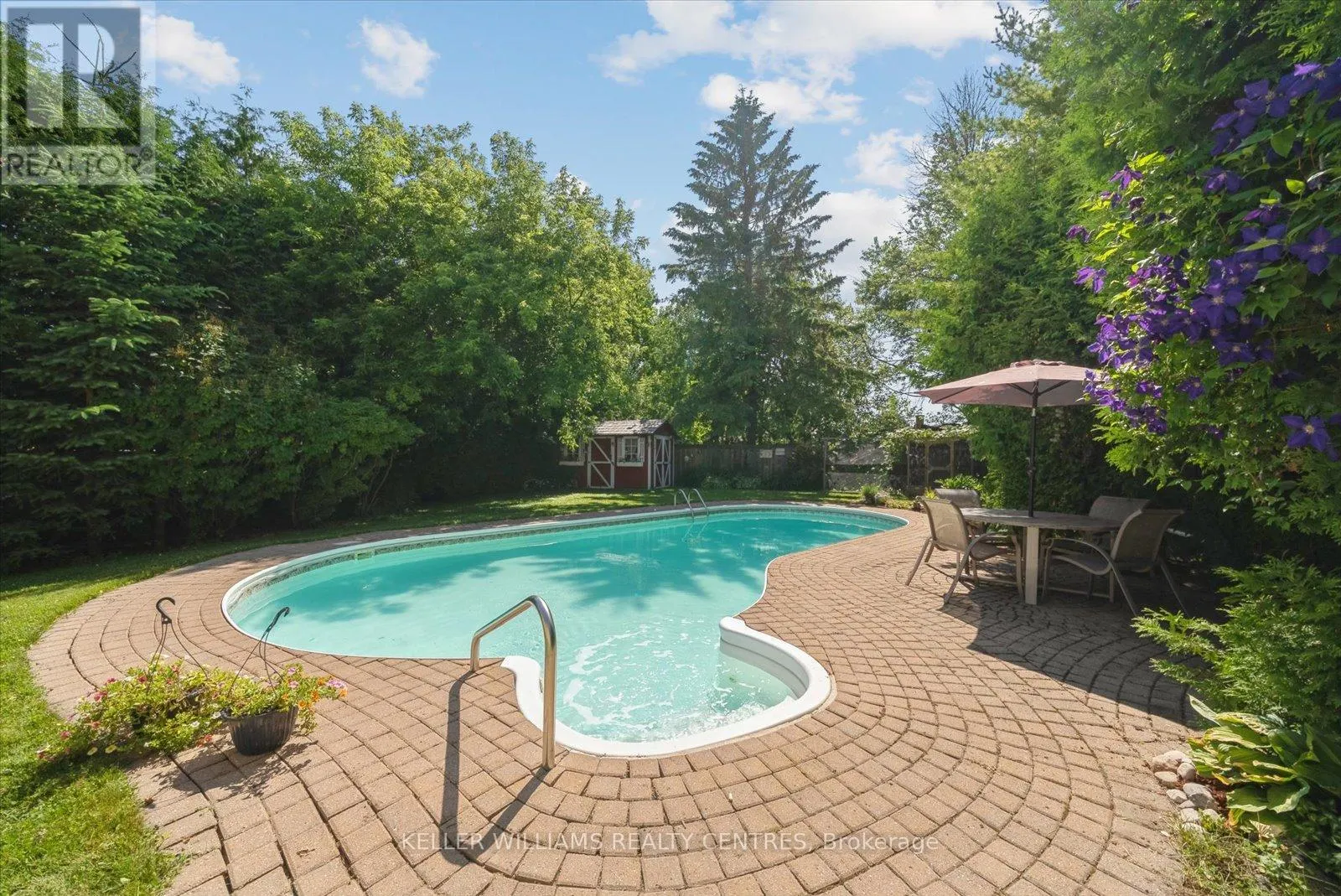 26 STONEHILL BOULEVARD