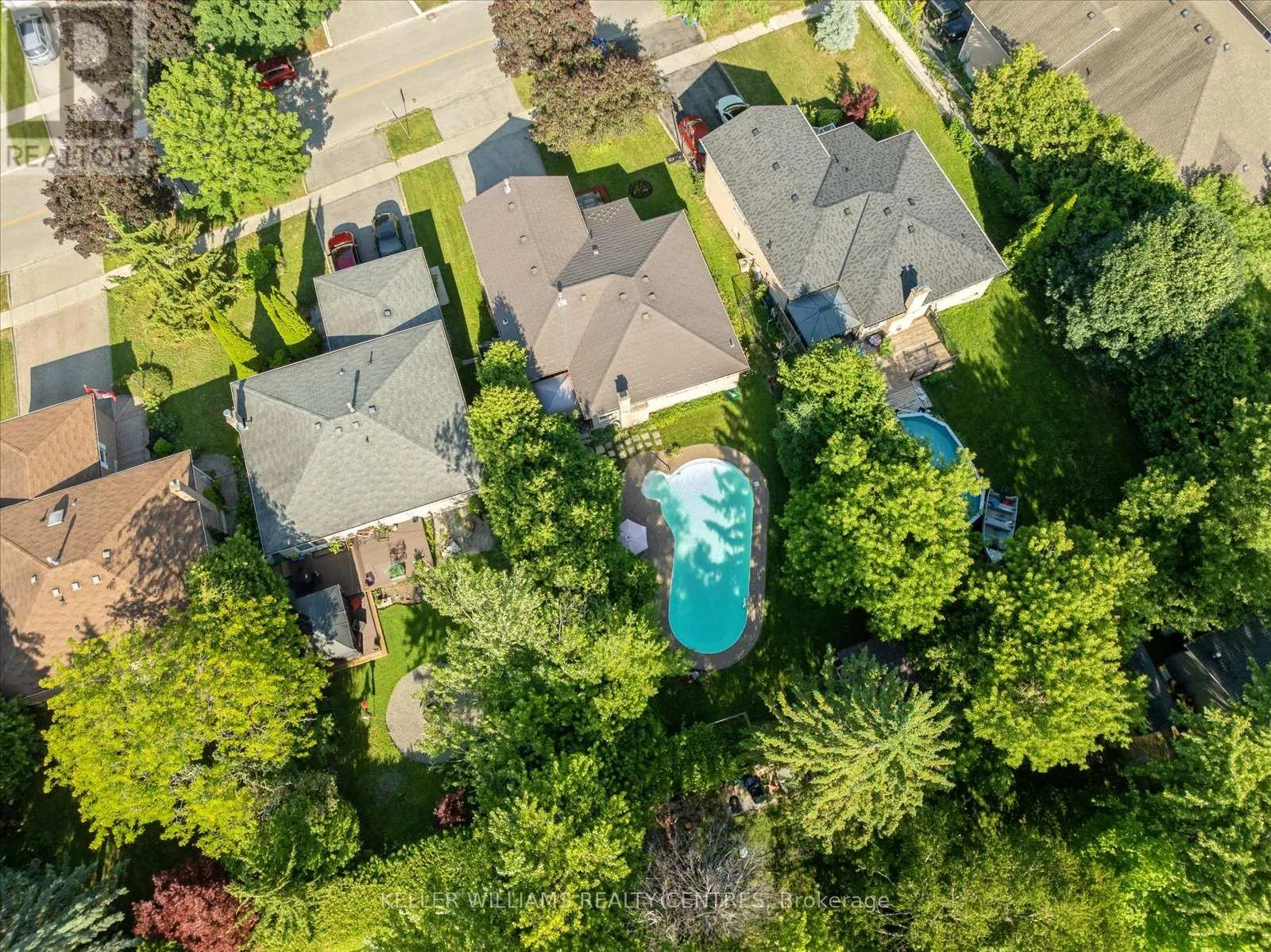 26 STONEHILL BOULEVARD