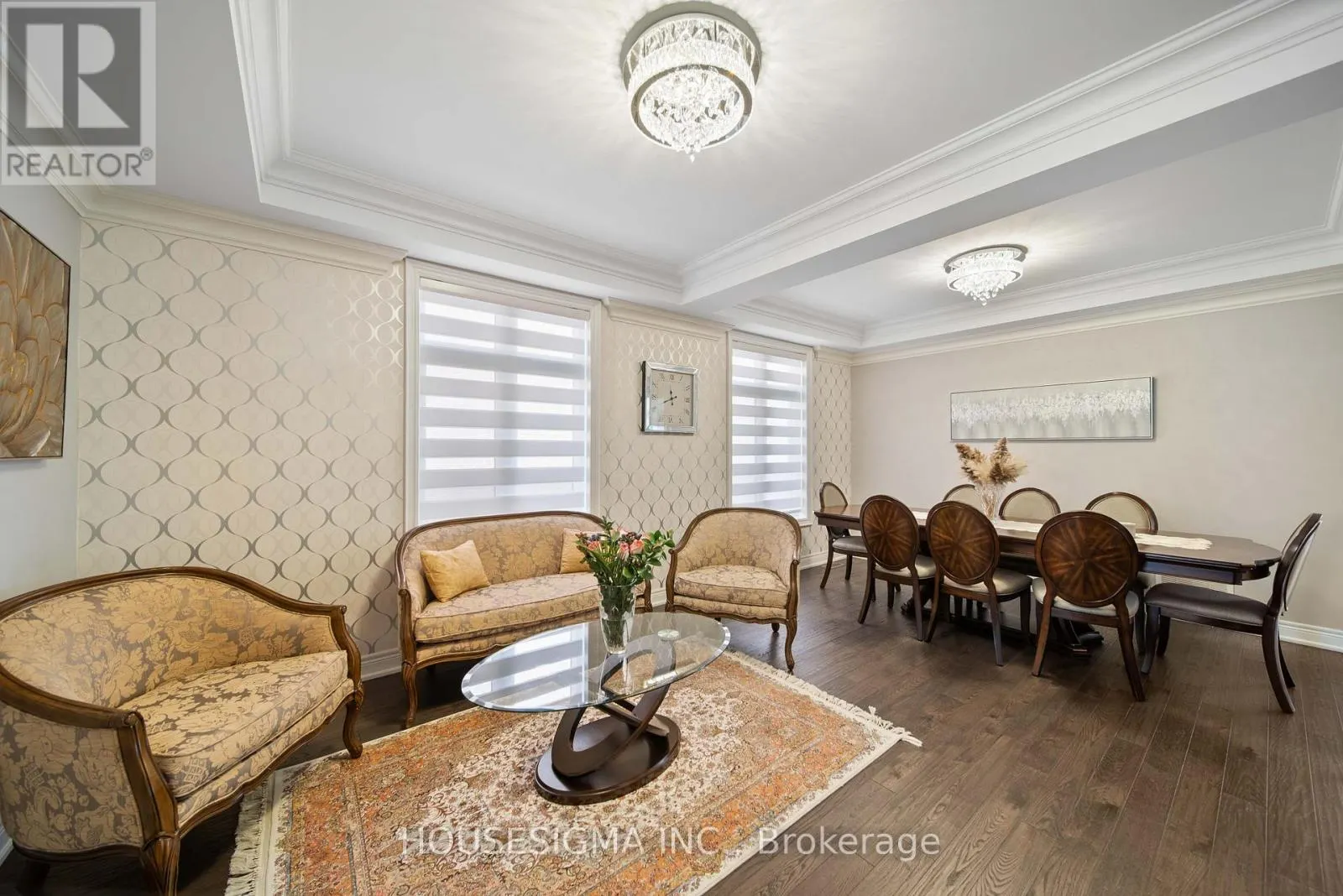 94 FOREST EDGE CRESCENT