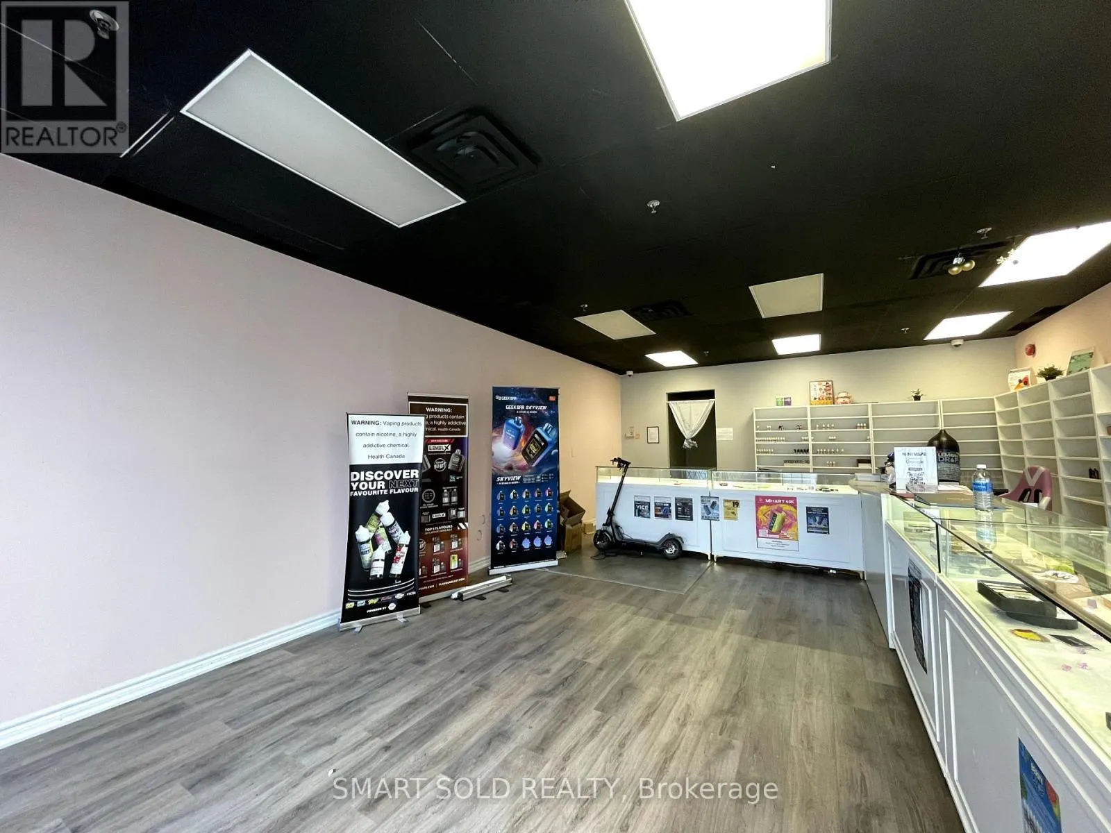 8 - 9631 YONGE STREET