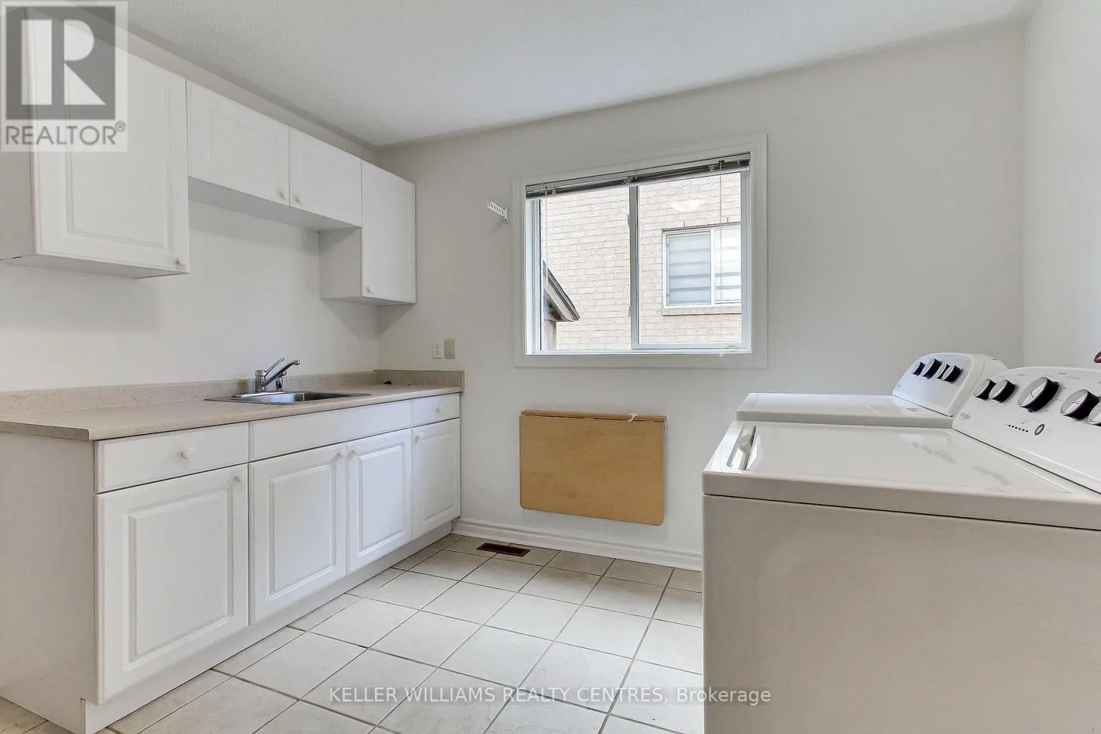 471 BINNS AVENUE