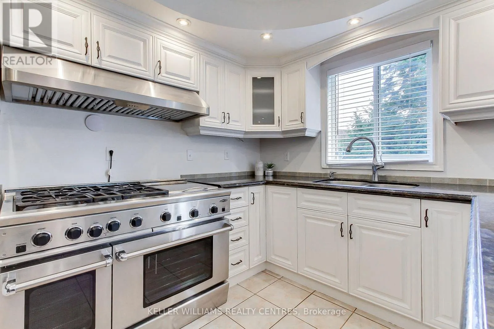471 BINNS AVENUE