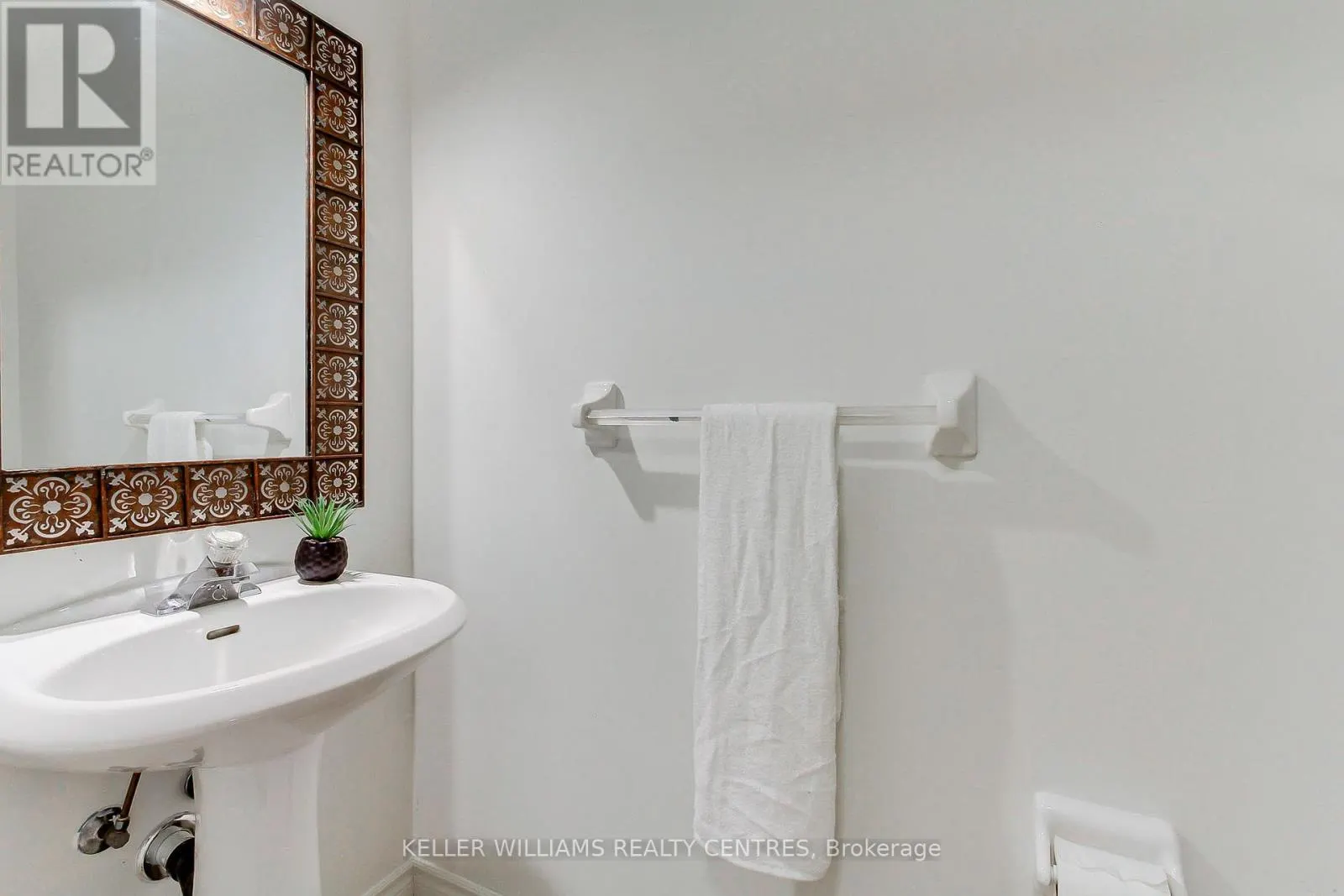 471 BINNS AVENUE