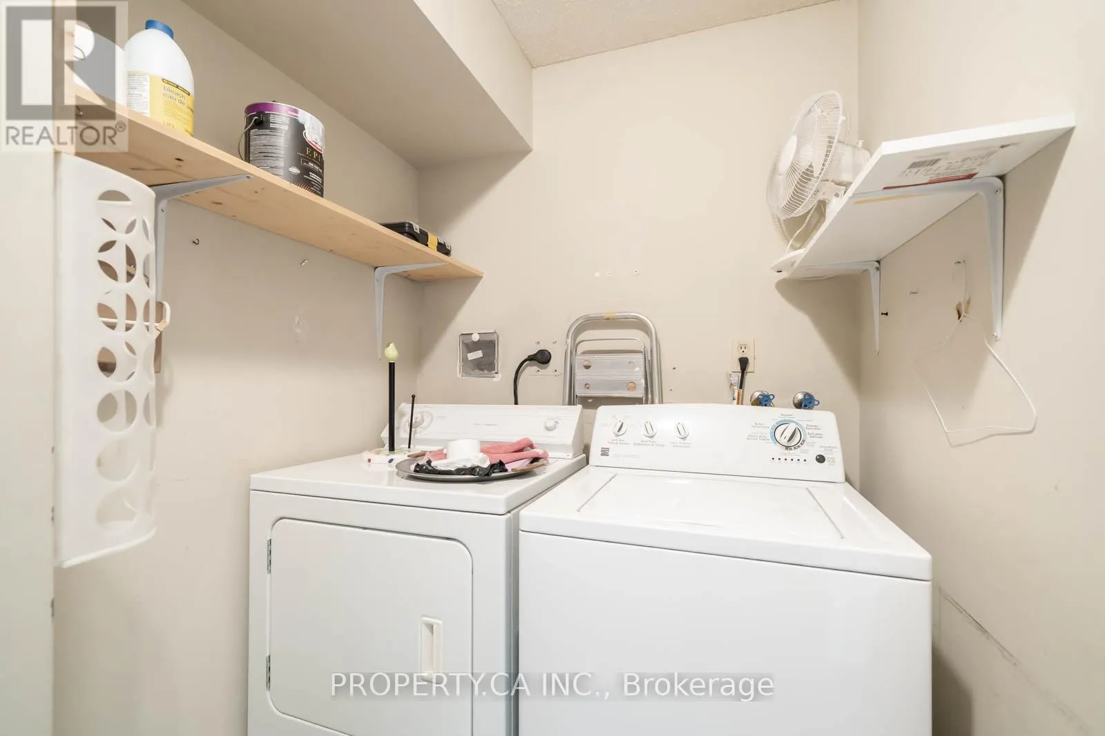 301 - 7300 YONGE STREET