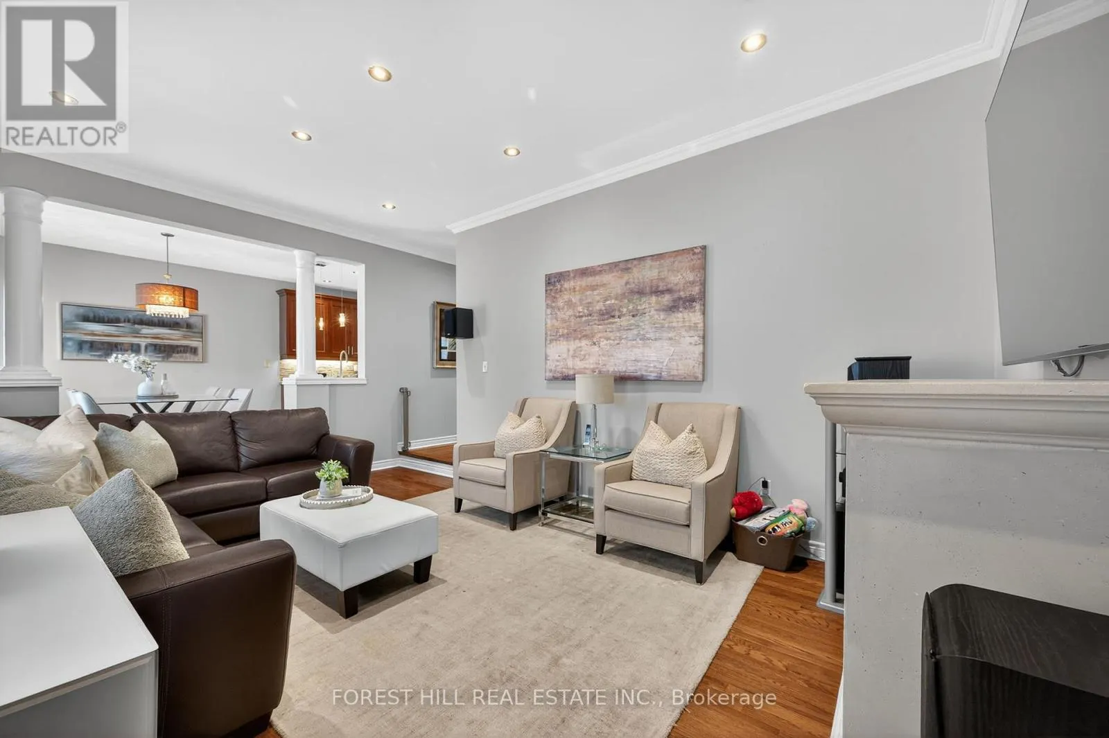 271 AUTUMN HILL BOULEVARD