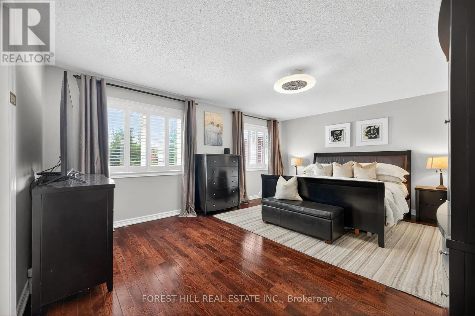 271 AUTUMN HILL BOULEVARD