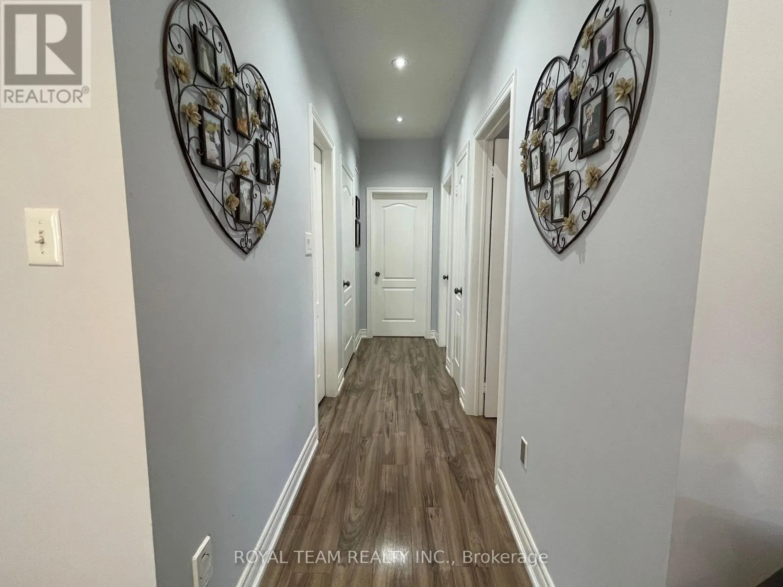 66 CANYON GATE CRESCENT