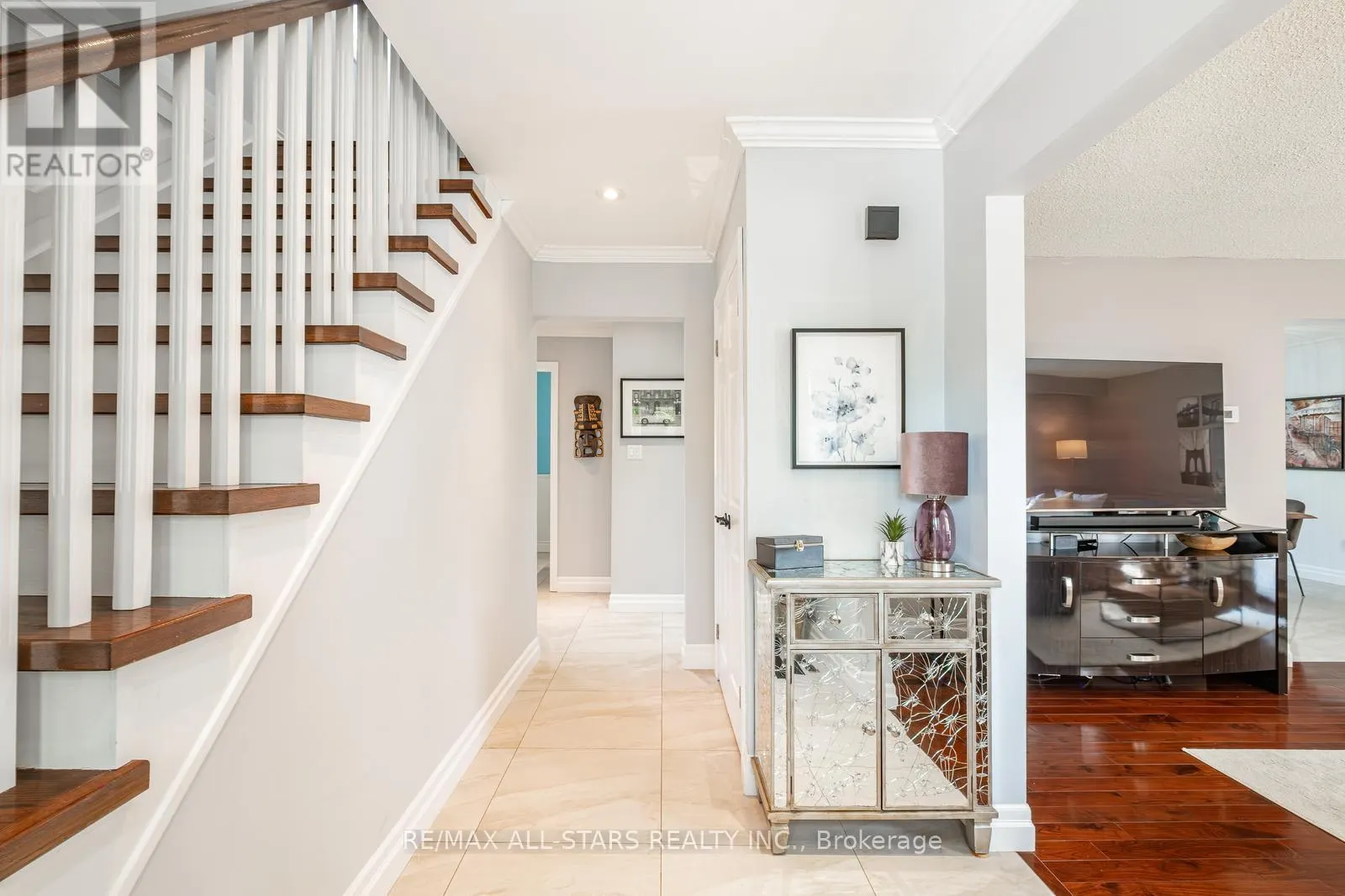 84 THICKETWOOD BOULEVARD