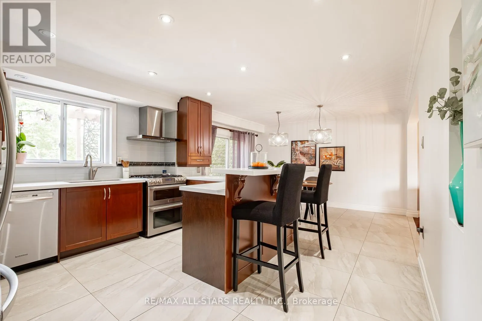 84 THICKETWOOD BOULEVARD
