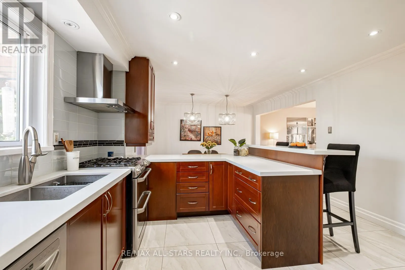 84 THICKETWOOD BOULEVARD