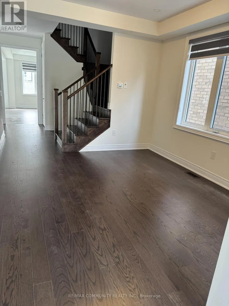 MAIN - 132 KENNETH ROGERS CRESCENT